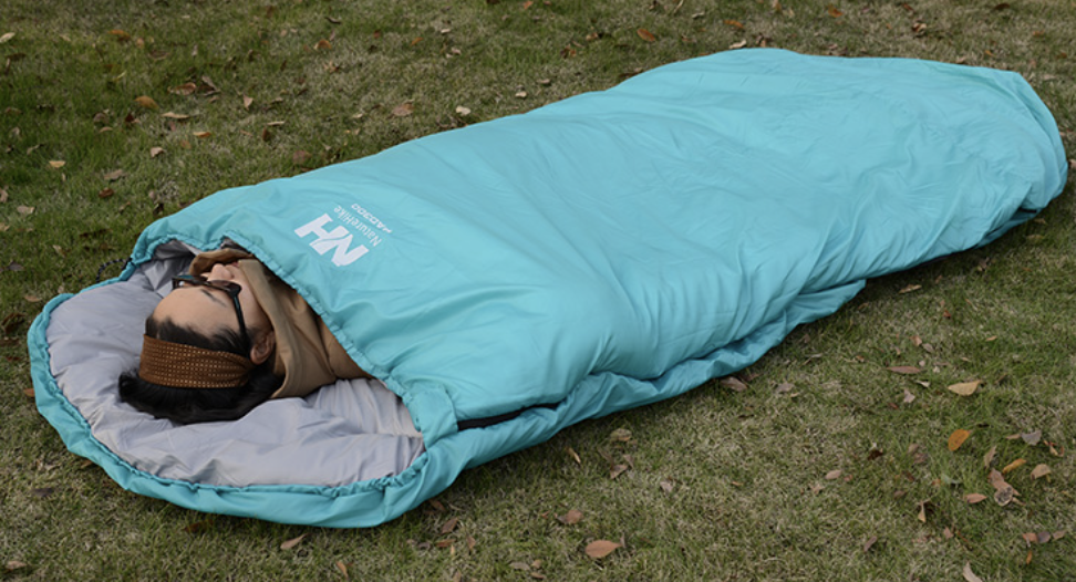 dụng cụ cắm trại bắt buộc Túi ngủ hoặc võng